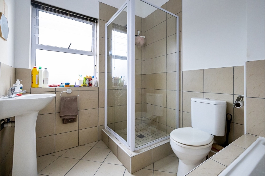 2 Bedroom Property for Sale in Buh Rein Estate Western Cape